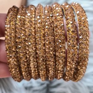 Set of 8 Bangles